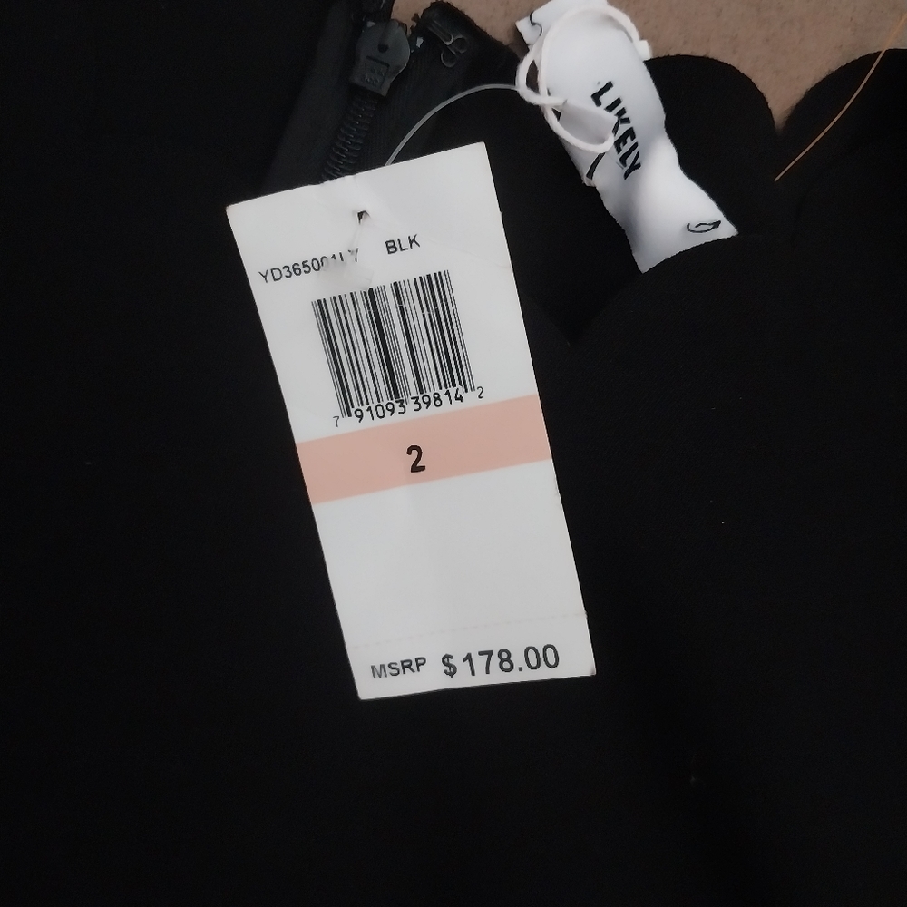 Likely Black Short Sleeve Sheath Dresd - Picture 3 of 3